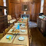 Chateau De Montaupin לינה וארוחת בוקר