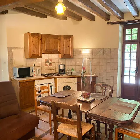 Chateau De Montaupin