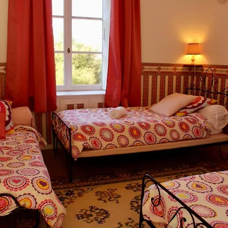 Couette-café Château De Montaupin Oizé