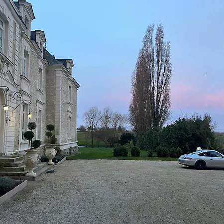 Château De Montaupin * Oizé