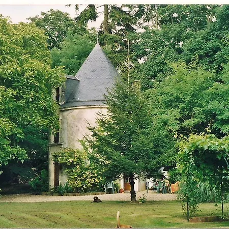 Chateau De Montaupin 住宿加早餐酒店 4*