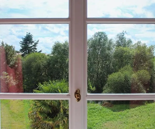 Château De Montaupin Couette-café 4*