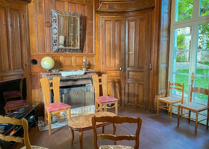 Château De Montaupin Couette-café