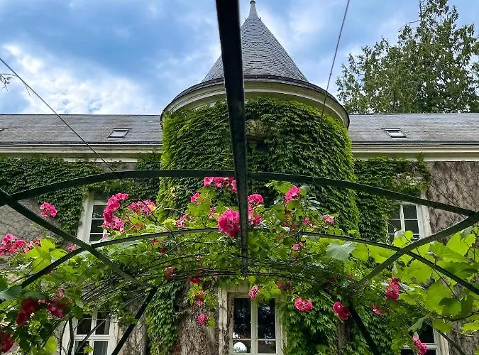 Château De Montaupin 4*