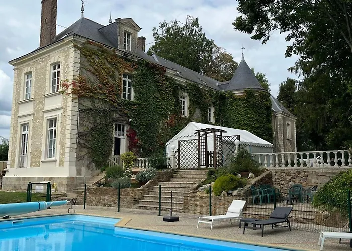 Château De Montaupin 4*