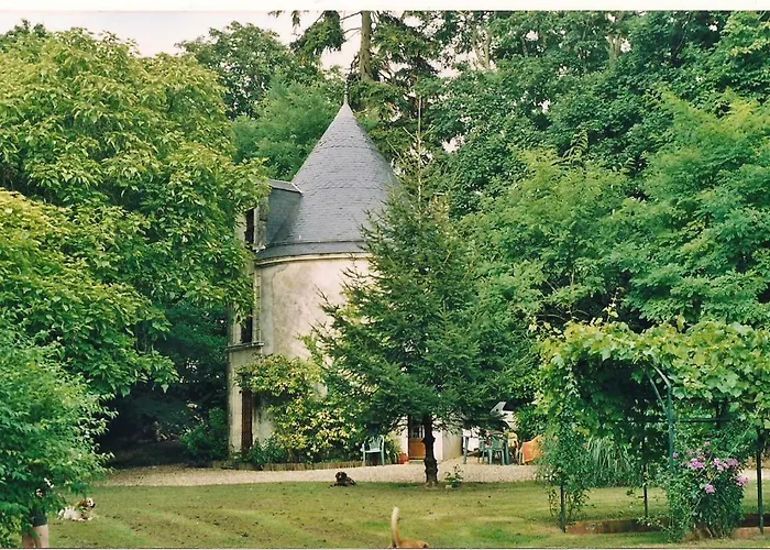 Château De Montaupin Couette-café 4*