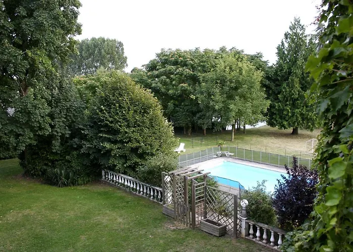 Couette-café Château De Montaupin 4*